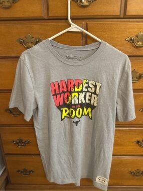 Under Armour Gray Tee with Red, Yellow and Cream Graphic
